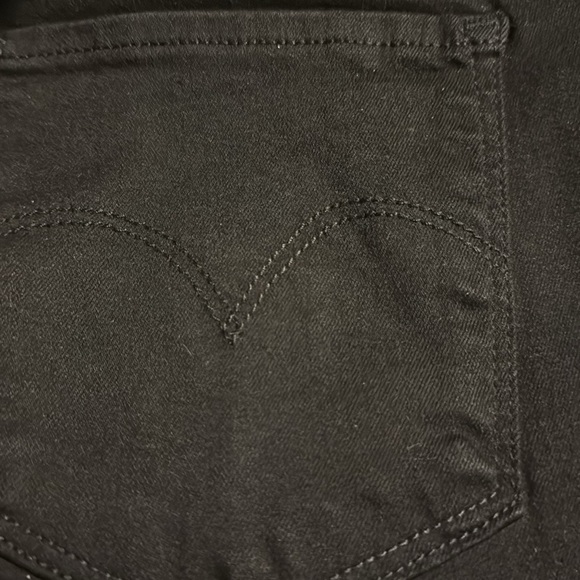 Levi's Black Women's Mid-Rise Tummy Slimming 311 Shaping Skinny Ankle Jeans 14 - Picture 4 of 8